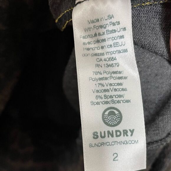 Sundry Charcoal Leopard Print Wrap Long Sleeve Sweater Medium (2) - Picture 4 of 7